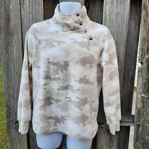 Green Tea Women's Long Sleeve Printed Fleece Top Camo Mock Neck Size Medium